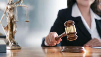 women judge